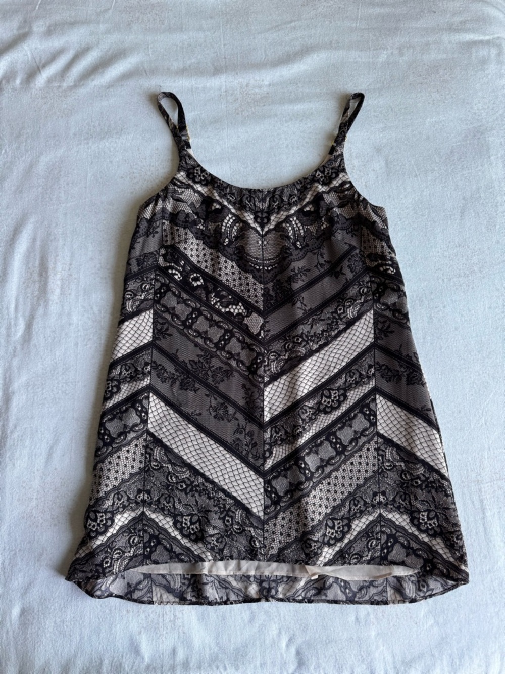 Cabi Lace Cami Top XS – Black & Nude Sheer Overlay – Dressy Tank